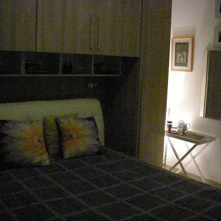 Stanza Luminosa Maison d'hôtes Vérone